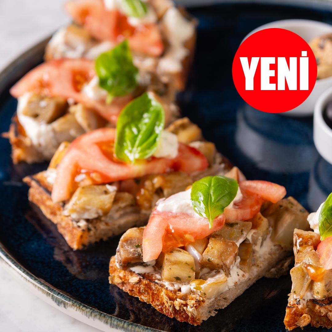 Patlıcan ve Keçi Peynirli Tartine