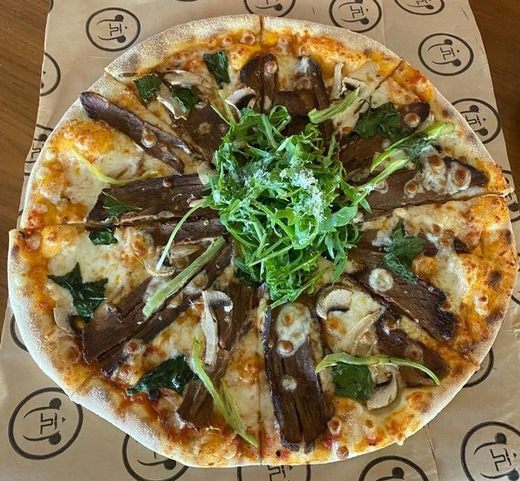 Brisket Pizza