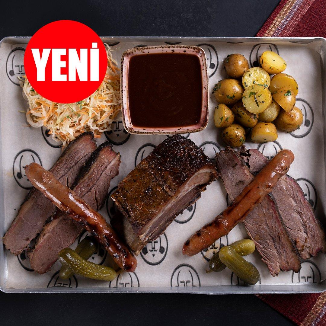 Two-Person Brisket Combo Tray